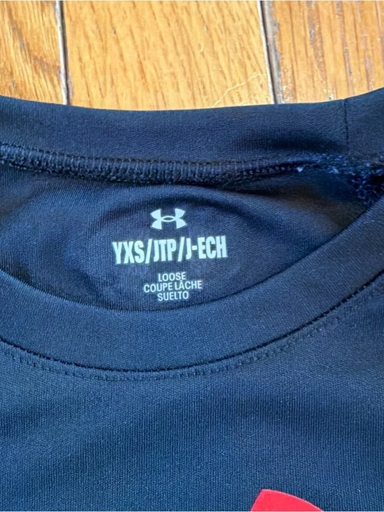 5 Piece Under Armour Youth XS YXS Boys 6 Logo Shorts Shirts Athletic Sports - Picture 9 of 11